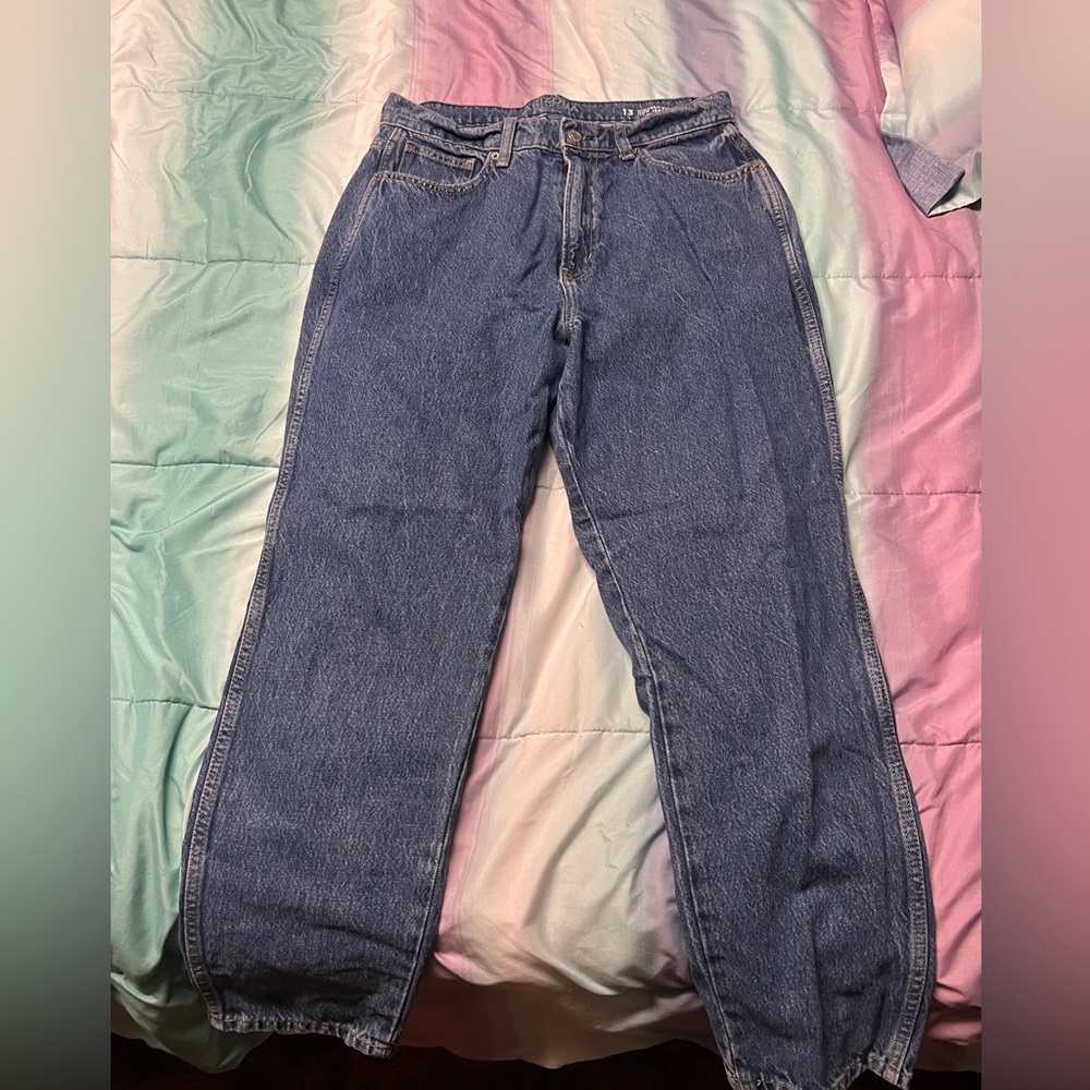 Dark wash, size 13 juniors, mom jeans.